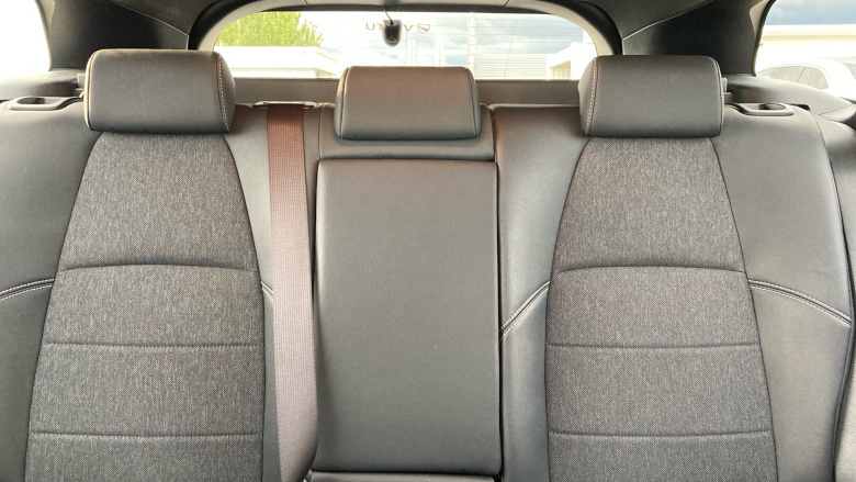 Toyota Corolla 2.0 VVT-i Hybrid Design 5dr CVT Hybrid Estate